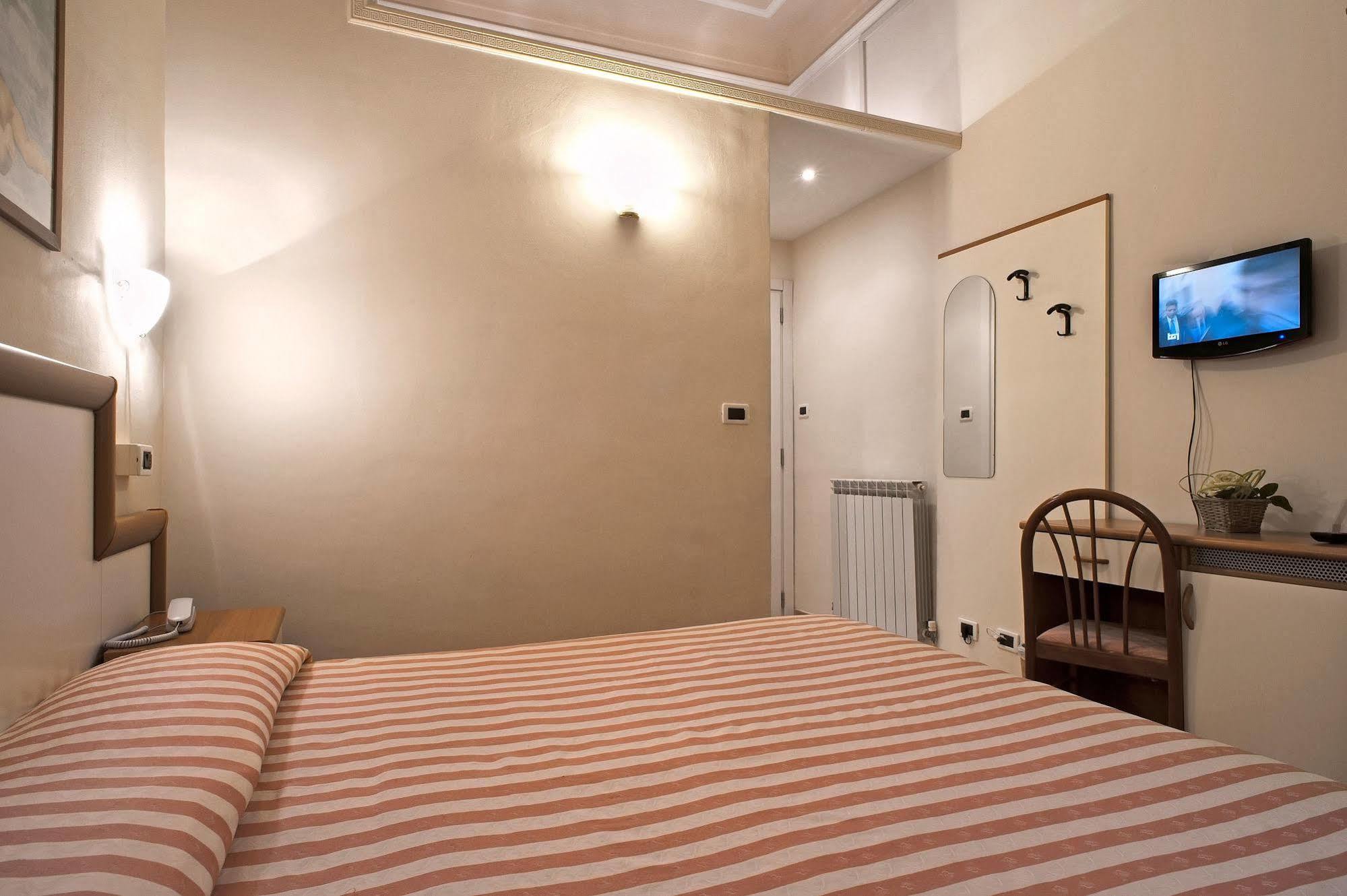 Hotel Cortese San Remo Buitenkant foto